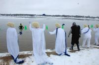 PB_Plunge_2011_258.jpg