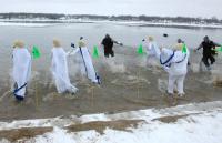 PB_Plunge_2011_260.jpg